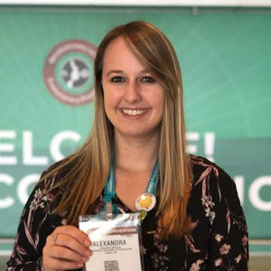 Meet your Posher, Alexandra